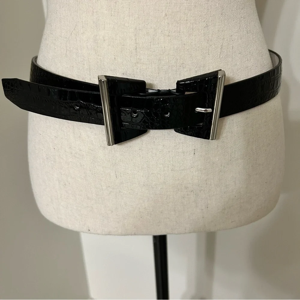 WHBM Black Croc-Embossed Belt with Silver Buckle SZ M